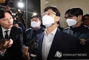 조사 거부하던 임성근, 해병특검이 구인 시도하자 자진 출석