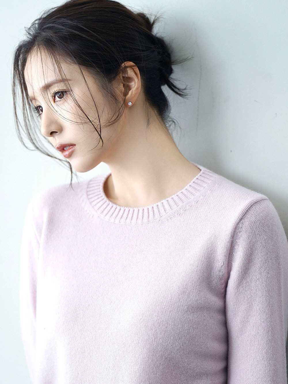 "세경 씨 큰일 날 사람이었네"…겨울 여신 비주얼로 완전히 홀렸다