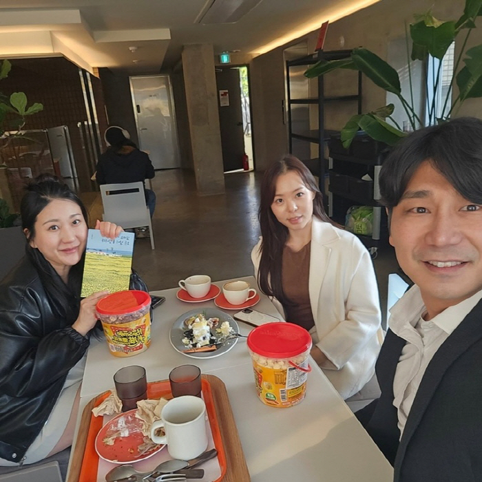 '혼전임신' 28기 정숙, 배 볼록 '아들맘 자태'..영수와 데이트