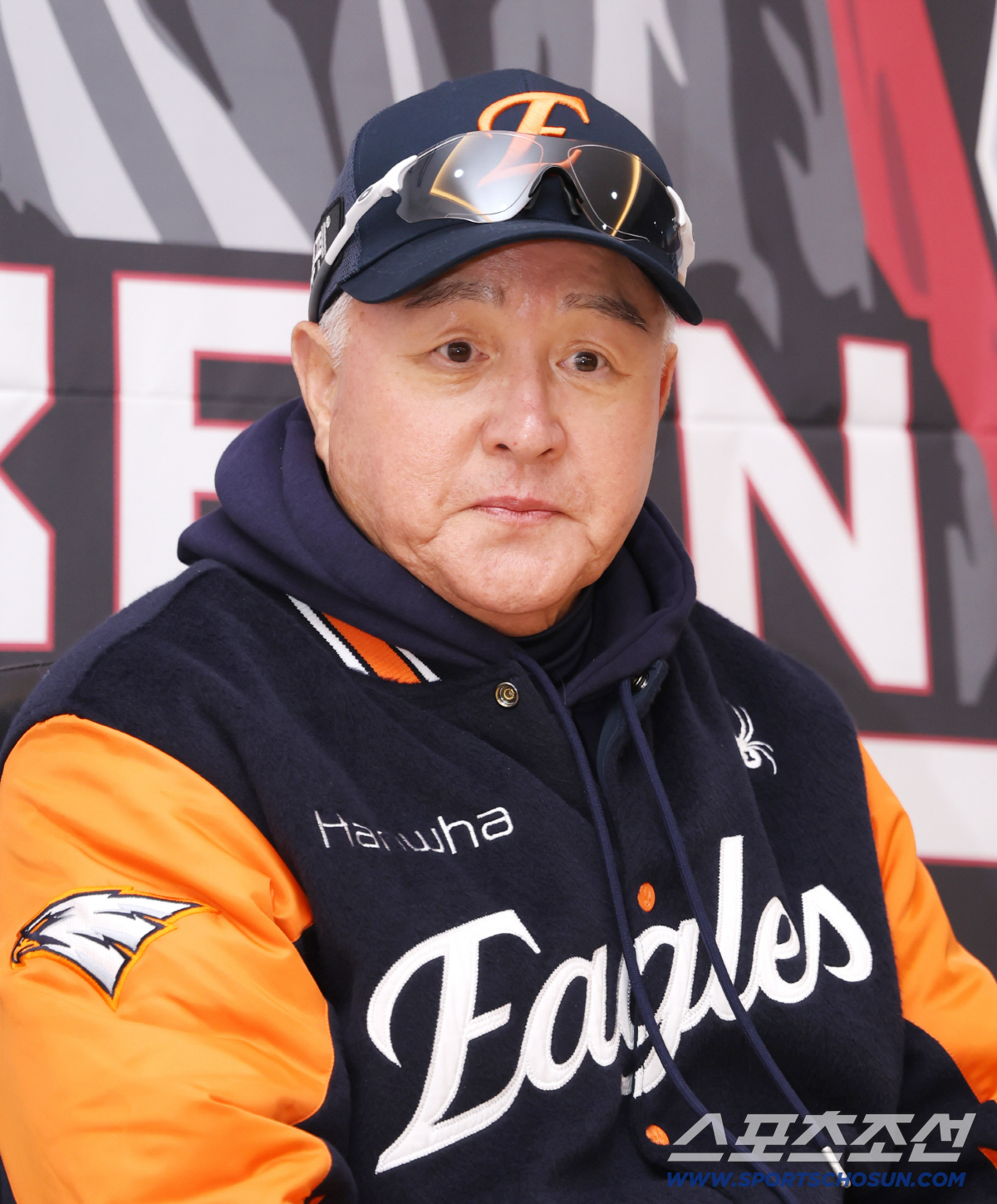 19년만의 한국시리즈 보낸 감독에게 책임론? '조류동맹' 형제팀 역사를 …