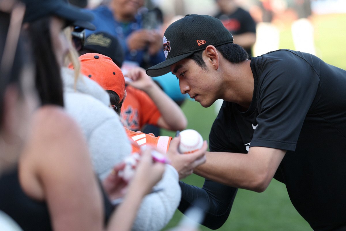 김하성 FA 선언 → WBC 대표팀 합류 차질? 이정후와 8일 체코전 현…