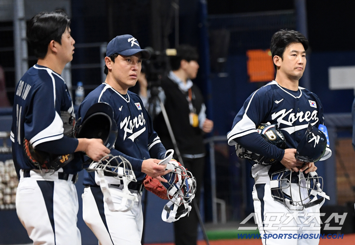 체코전 선발은 곽빈 → '벌떼 야구' 중심에 '영건 2인조' 있다 "이닝…