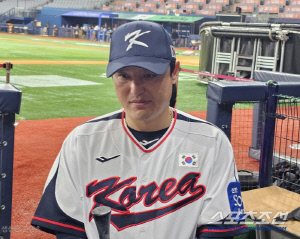 박동원 손목 통증 → 한화 때문? 