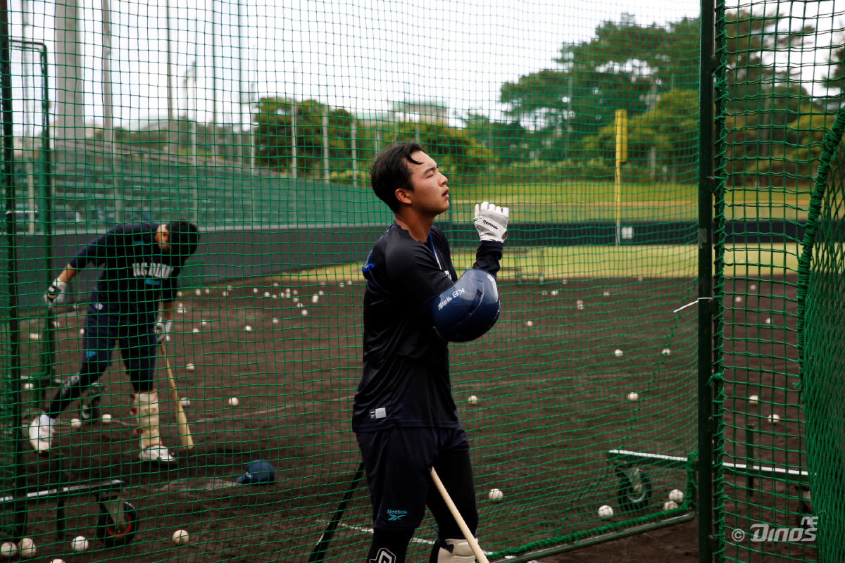 "치다 토하더라" 왜 손 다 터지도록 칠까, 6000구 작정하고 갖고 온…