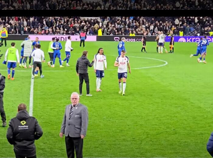 '토트넘 우승 캡틴' 손흥민의 삶이 이랬겠구나, "모두가 이름 대신 '캡…