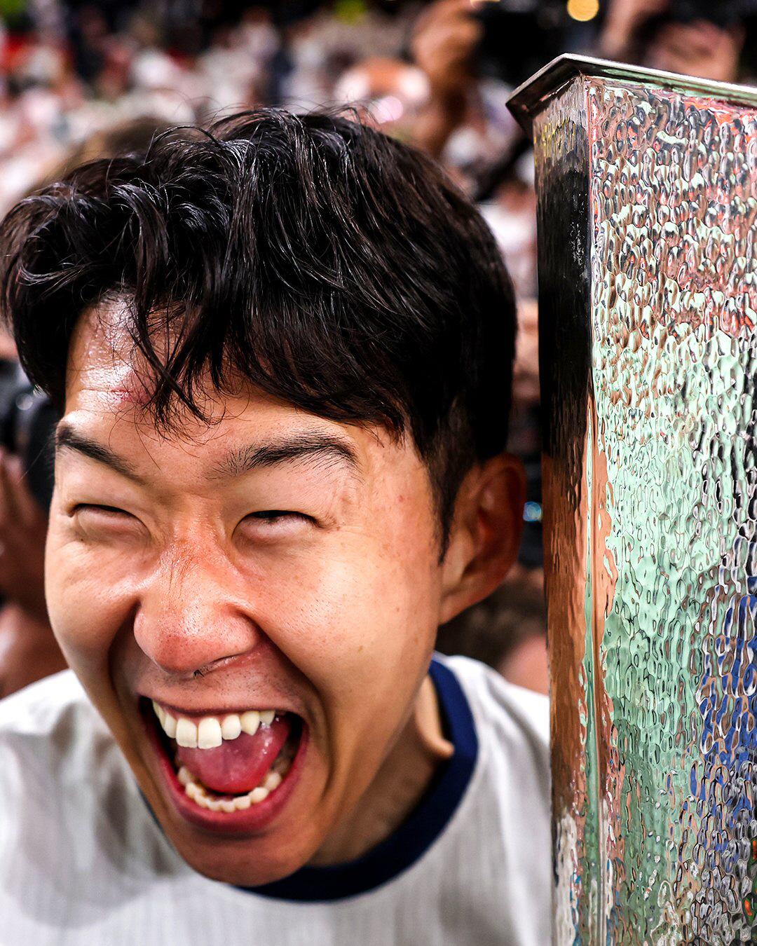 英 매체 충격 지적! "포체티노가 손흥민 트로피 폄하"→토트넘 감독 복귀…