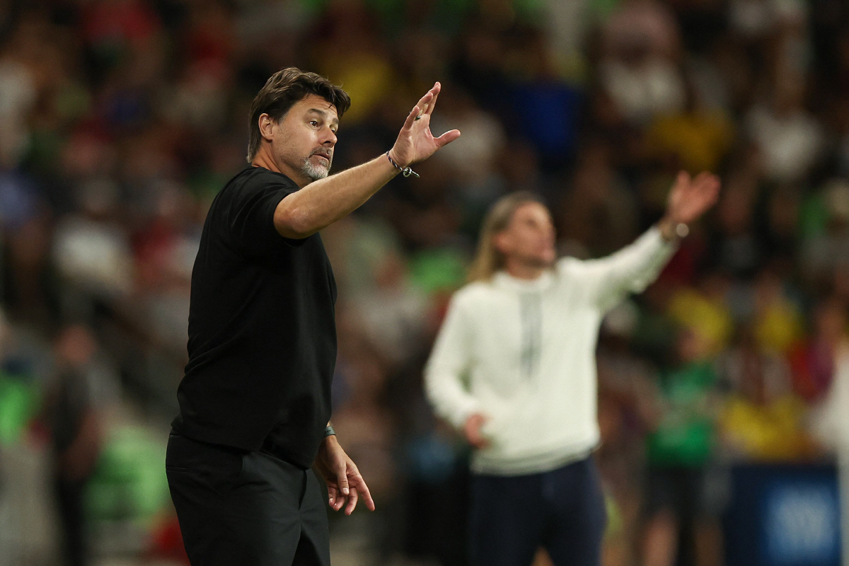 英 매체 충격 지적! "포체티노가 손흥민 트로피 폄하"→토트넘 감독 복귀…