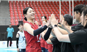 '김연경 잇는' 여자배구 차세대 에이스 손서연, 득점왕 예약