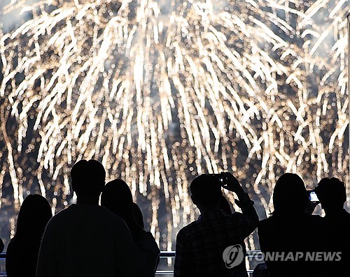 부산불꽃축제 15일 개최…이기대·동백섬까지 확장