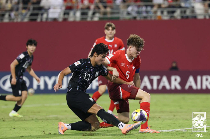 '32강 사실상 확정!' 백기태호, U-17 월드컵 스위스전 0-0 무승…