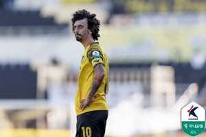 '플레이오프 확정 노린다' 전남, '우승팀' 인천 상대 2-1 승리...경남은 화성전 1-0 승[K리그2 리뷰]