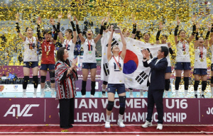 '아시아 제패' U-16 여자배구 선수들 '황금세대' 이룰까