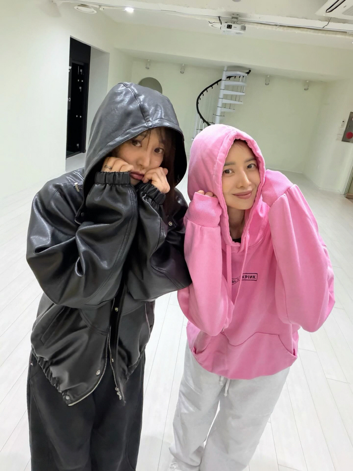 “내일 우리 걸을 수 있을까?” 윤세아·사강, 네 시간 반 댄스 삼매경[SCin스타]