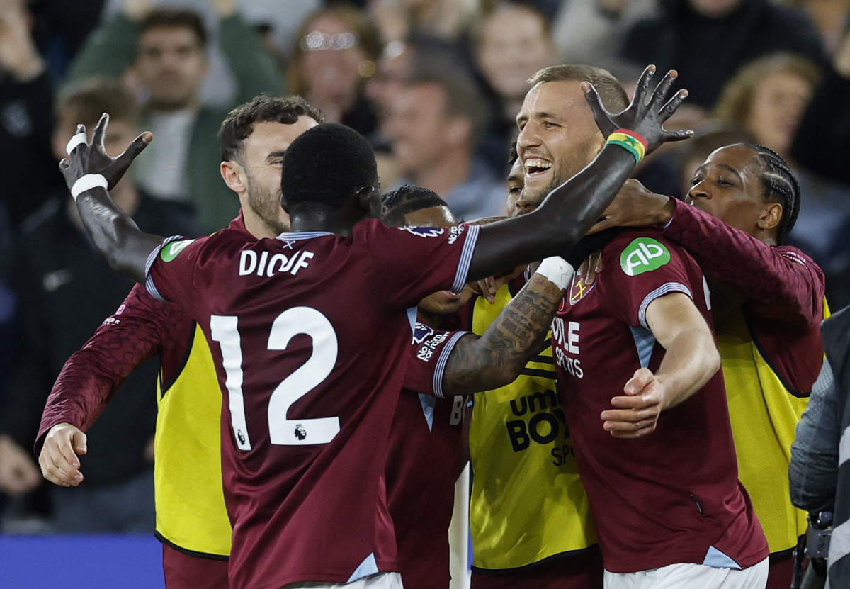 '0-1→3-1→3-2' 대단한 'SON 스승' 누누 산투, 관 운구 '…