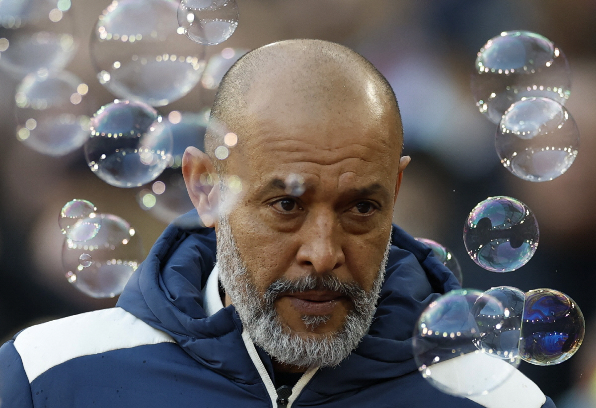 '0-1→3-1→3-2' 대단한 'SON 스승' 누누 산투, 관 운구 '…