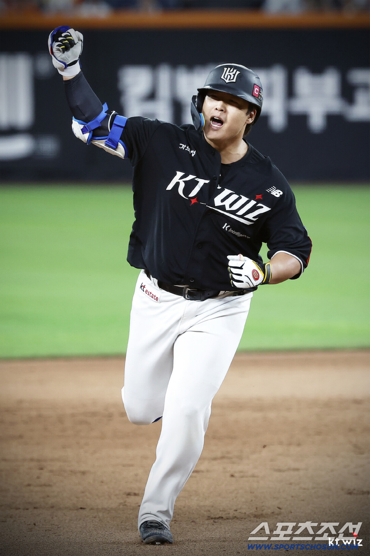 "최대 3명 영입가능" 강백호·박찬호에 이영하까지 한꺼번에?…12시 '땡…