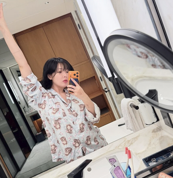 '용준형♥' 현아, 59→49kg 감량 후 확 달라진 얼굴..."뼈말라 …