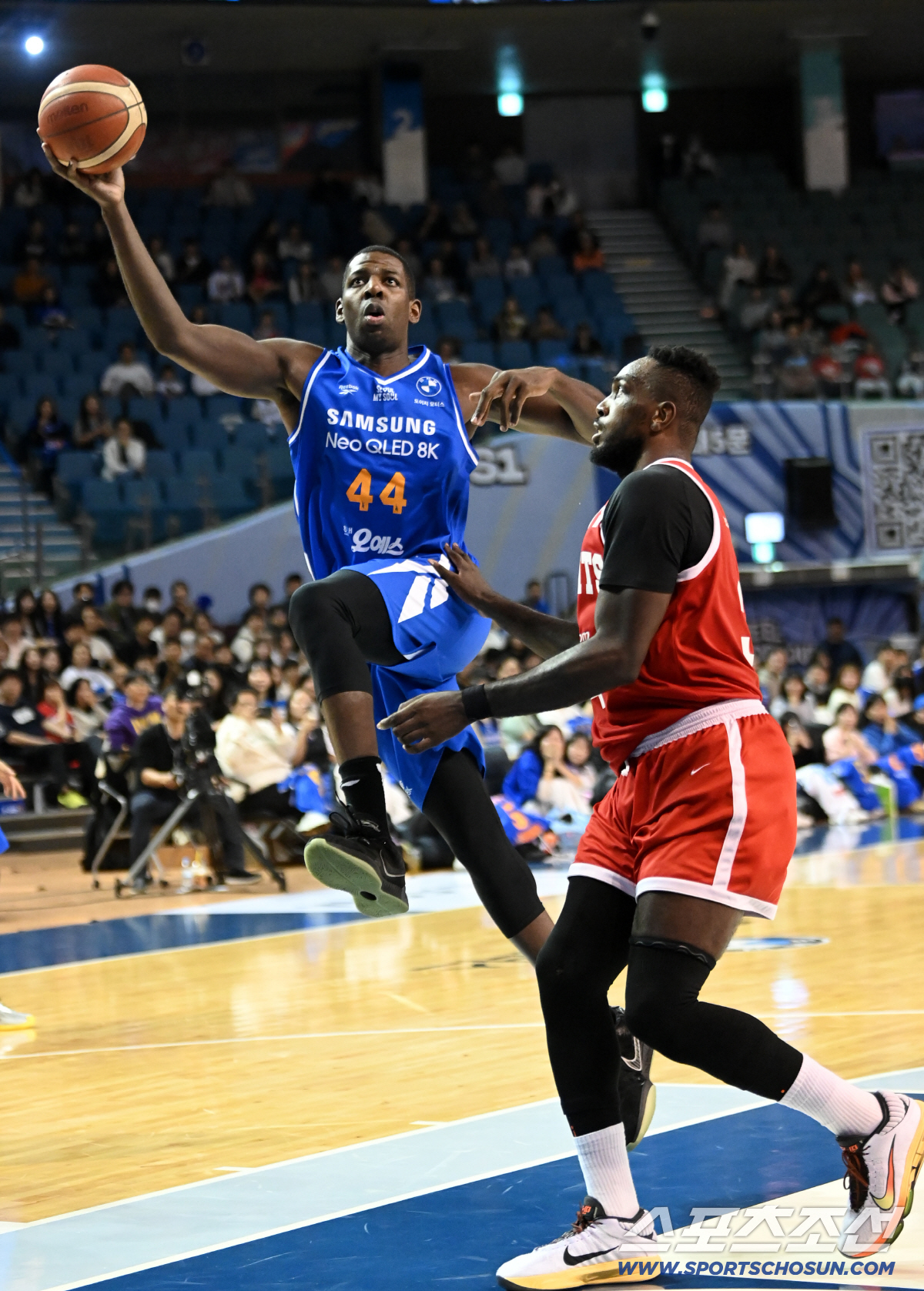 [현장리뷰]'자밀 워니 더블더블'→'40바늘 꿰맨 오세근 투혼' 서울 S…