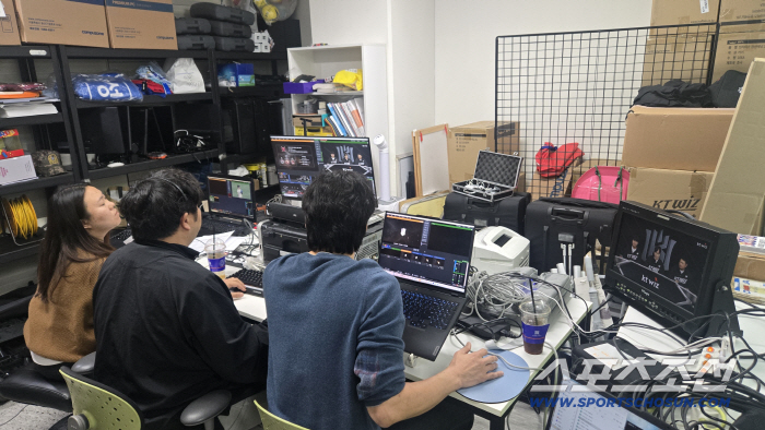잘모르던 선수, 신인까지 깨알 해설. KT 위즈, 대만-일본 교류전 자체 중계 성공적