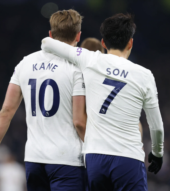 英 단독 보도! "수준 이하" 손흥민 떠나서 '공격 최악+수익 감소'..…