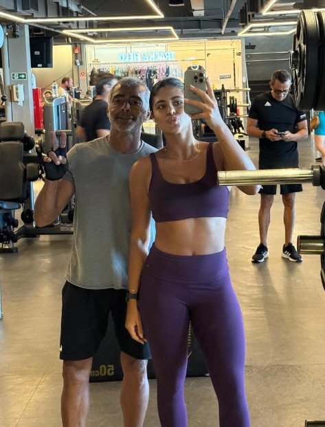 "우리 그만 헤어져" 59세 호마리우…연인과 결별, 그런데 여친 나이가 …