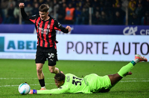 일본 난리났다! 브라질전 승리 일등공신 GK 부상…'북중미월드컵 본선 힘들수도'