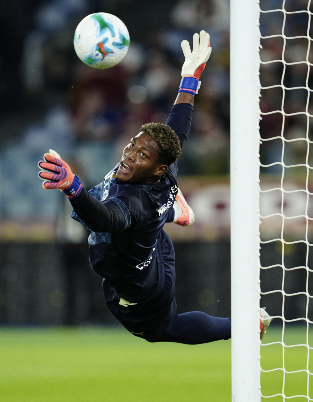 일본 난리났다! 브라질전 승리 일등공신 GK 부상…'북중미월드컵 본선 힘…