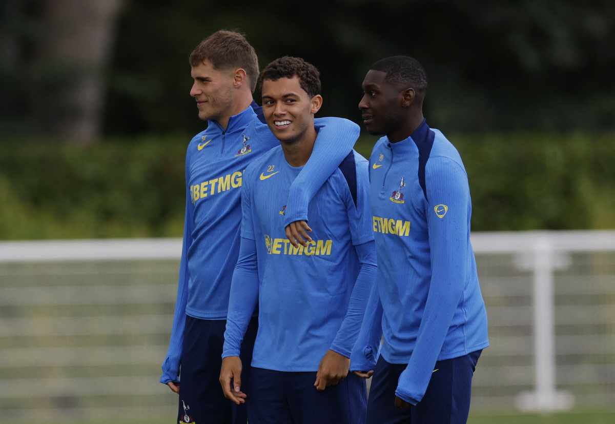 토트넘 망했다, 진짜 망했다...프랑스 국대 스트라이커 턱뼈 골절 '20…