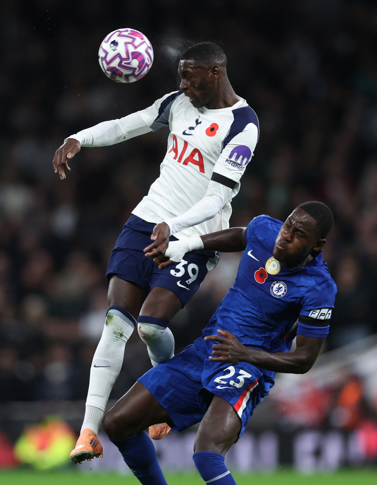 토트넘 망했다, 진짜 망했다...프랑스 국대 스트라이커 턱뼈 골절 '20…