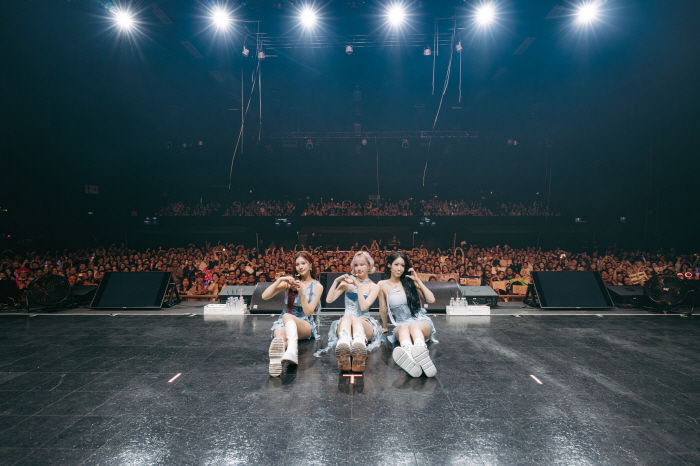 비비지, 2번째 월드투어 성료…"또 한번 성장했다" 감격 소감
