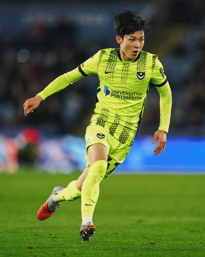 "EPL 절대 쉽지 않다" 손흥민 경고...'토트넘 이적' SON 후계자…