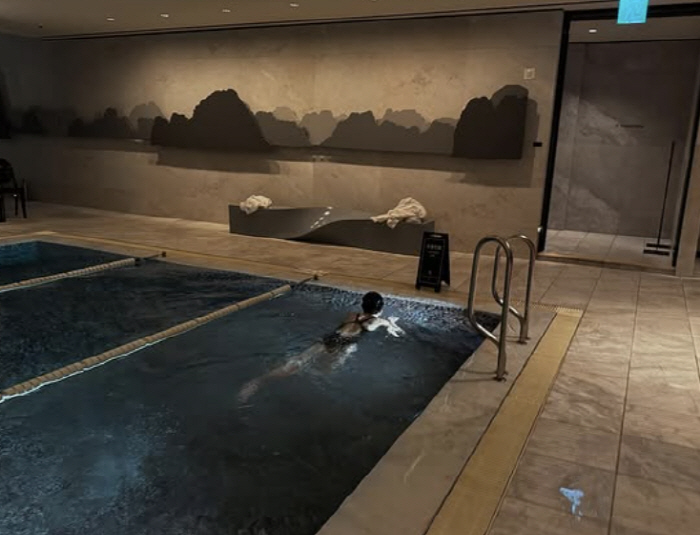 ‘이혼’ 홍진경, 전지현 자극 받고 확 달라졌다..'철인 3종급' 주말 …