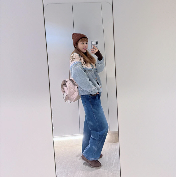 신지, ♥문원과 혼전동거 '신혼집 포토존' 공개...결혼 앞두고 행복 근…