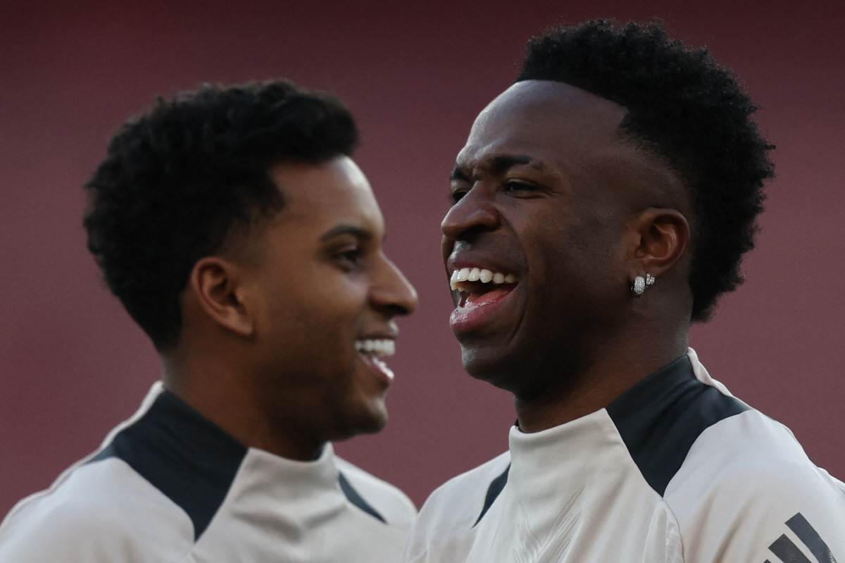 "손흥민은 수년간 경기 흐름을 바꾼 선수"→쏘니 대체자에 '924억이면 …