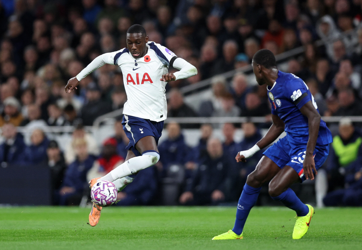 'SON 잃고 외양간 고치기' 토트넘, 제대로 꼬였다...공들여 데려온 …