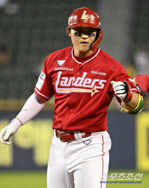 2차 드래프트 이적 유력했는데, 대체 왜 선수가 먼저 은퇴 선택했나