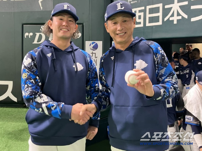 에이스 미래 열어주고 포스팅비 355억원 챙기고, 두산 상대로 3이닝 6…