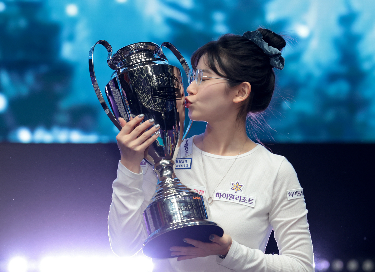 'LPBA 초대 여왕의 귀환!' 이미래, 하이원리조트 챔피언십 우승. 4…