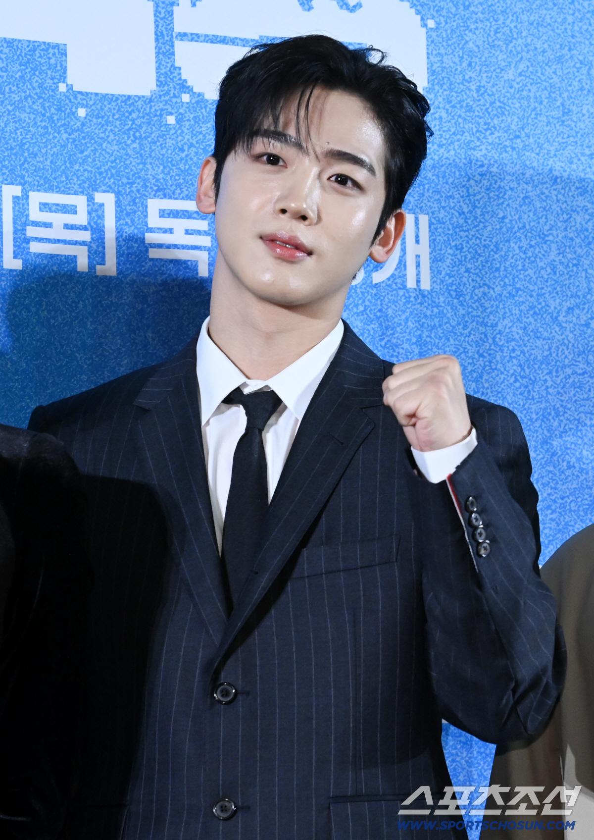 [SC현장]"웨이브가 넷플릭스 이기길"…'제4차 사랑혁명' 김요한·황보름…