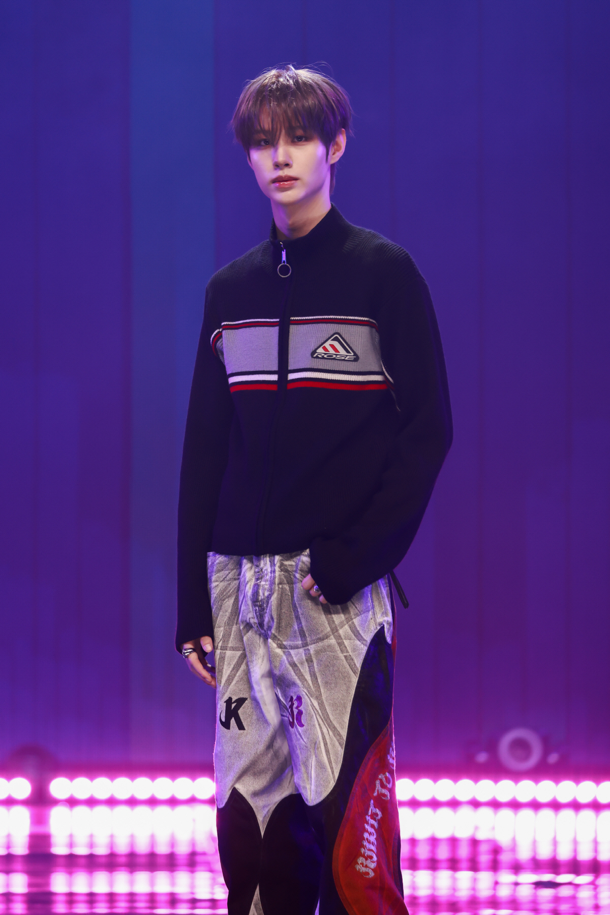 [SC현장] 클로즈유어아이즈, '그래미' 스타 손잡고 음방 1위 정조준 …