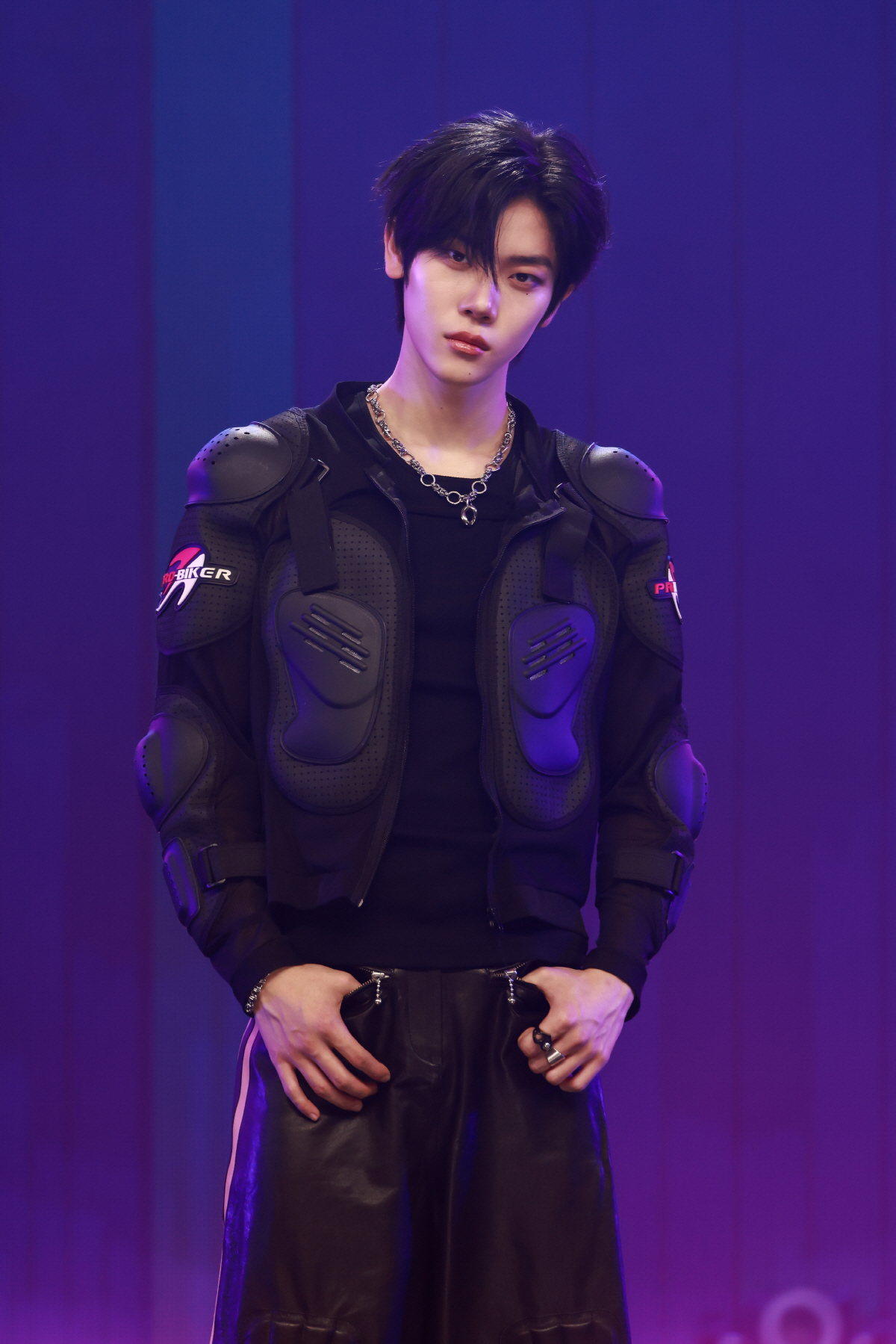 [SC현장] 클로즈유어아이즈, '그래미' 스타 손잡고 음방 1위 정조준 …