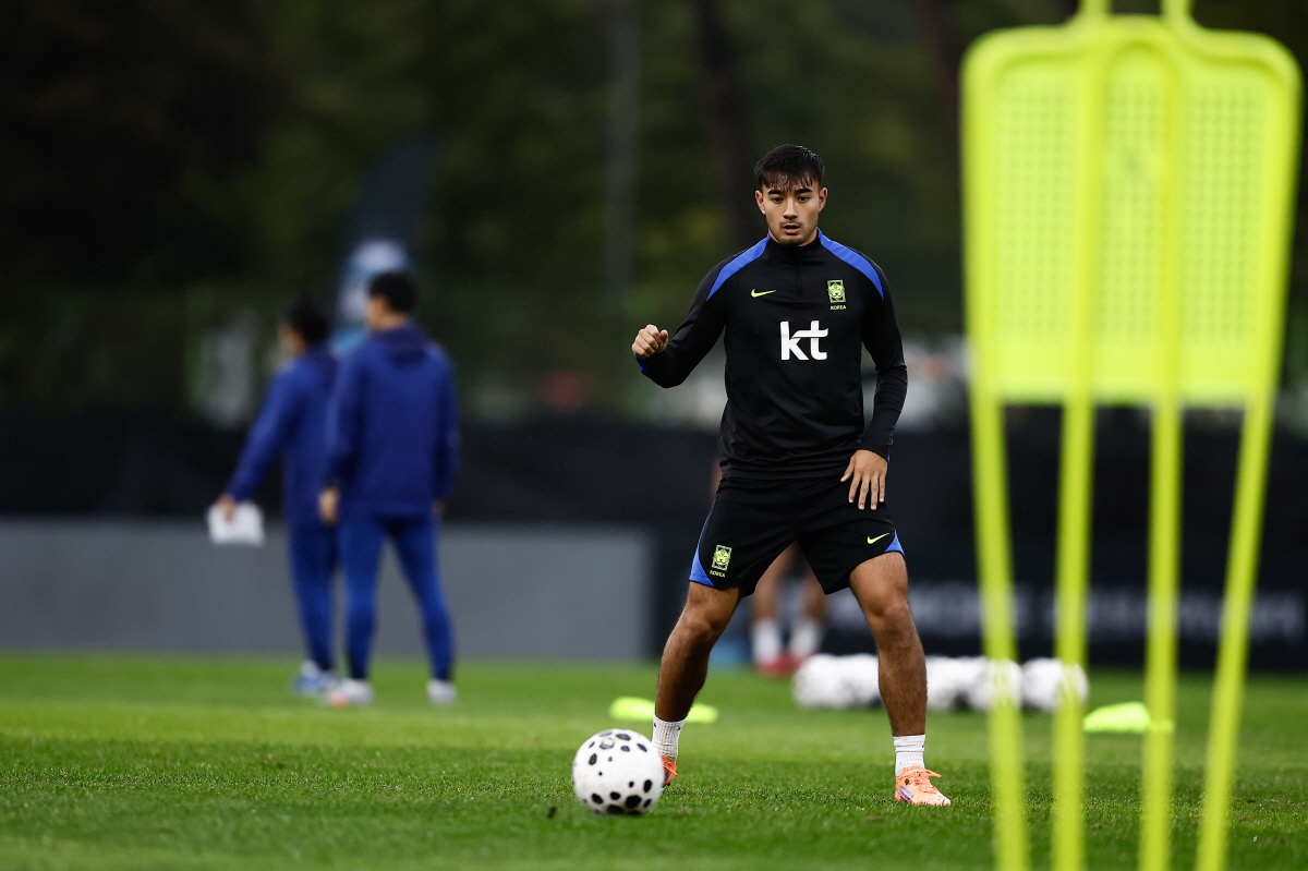 [천안 인터뷰]이젠 어엿한 태극전사 '용수'…카스트로프 "홍명보호, 올 …