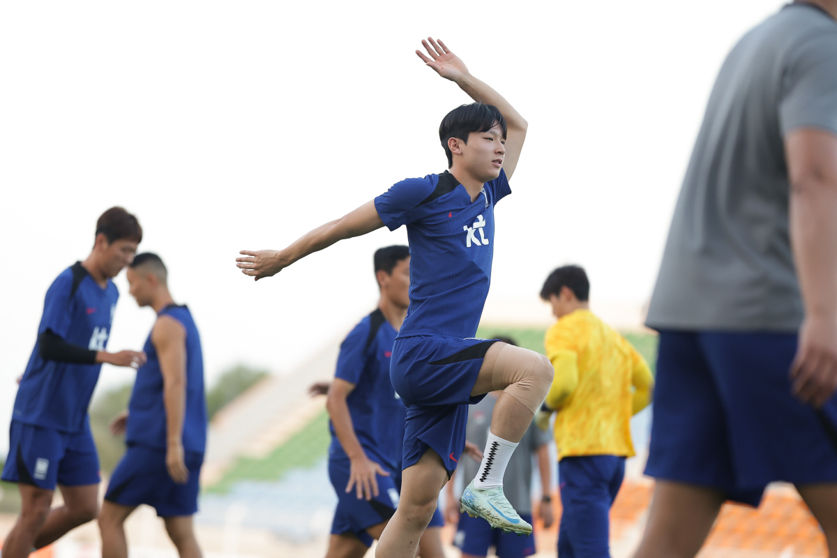 [천안 토크]'정글' 챔피언십, 부쩍 성장한 19세 재능…'흥민이형'의 …