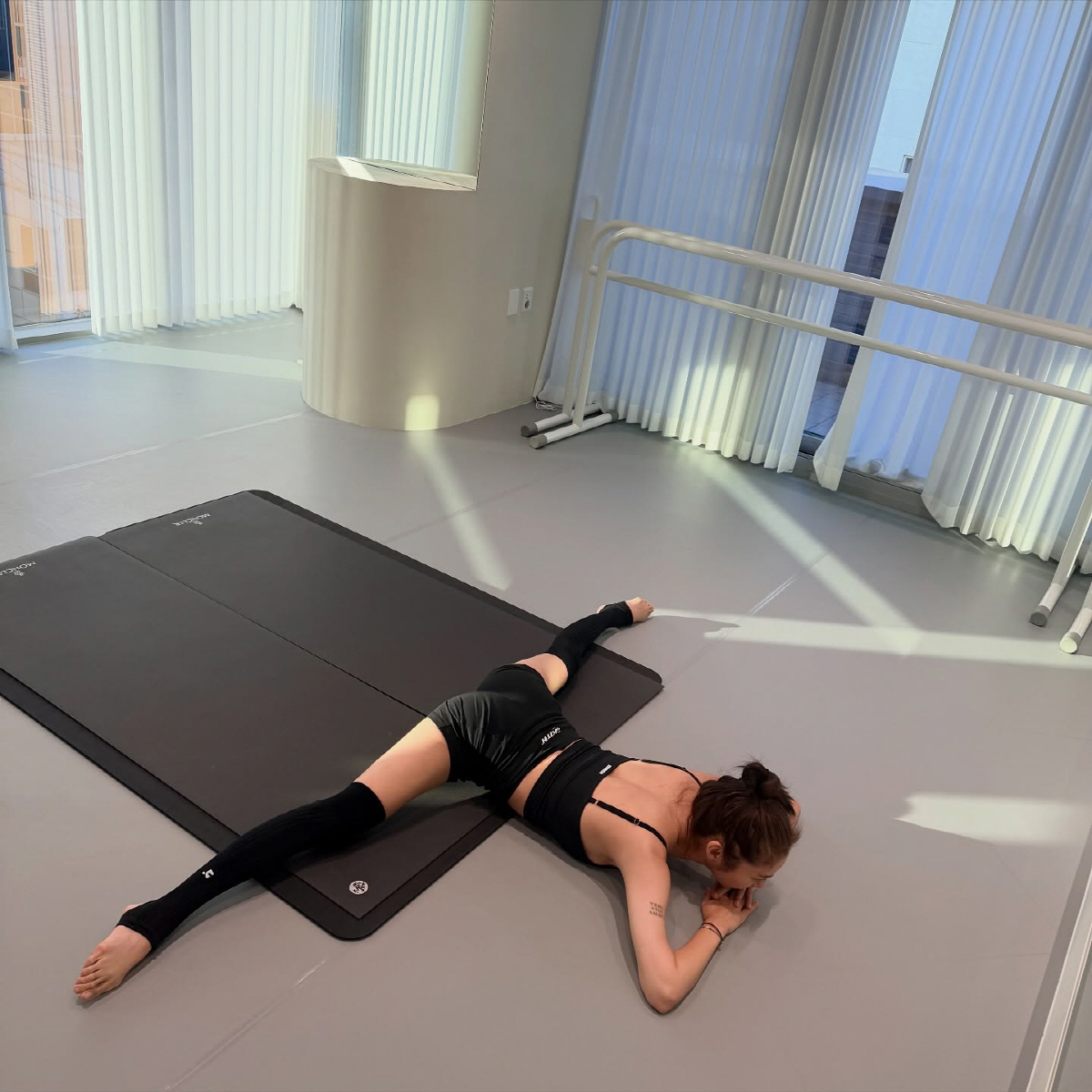 "67kg→47kg 초특급 감량"…손담비, 출산 7개월만에 발레리나급 스…