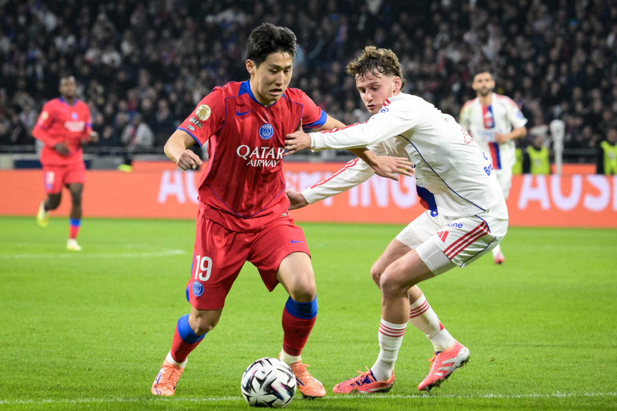 '강인아, 앞으로 꽃길만 걷자!' 악의적인 저평가 딛고 일어선 PSG 이…