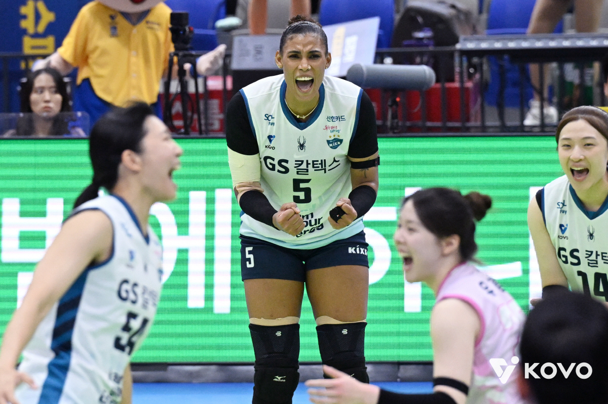 5G 연속 풀세트→트리플크라운 2회…주인공도 감탄했다, "평생 잊지 못하…