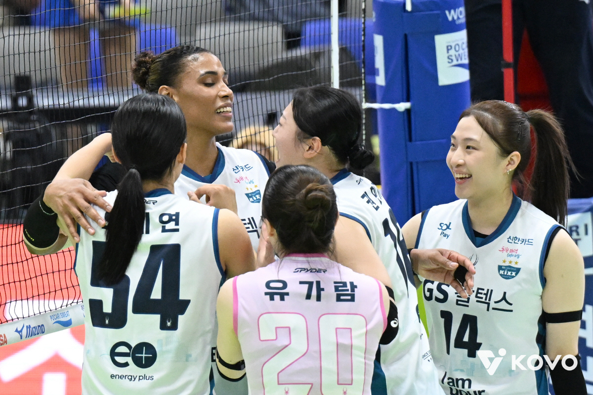 5G 연속 풀세트→트리플크라운 2회…주인공도 감탄했다, "평생 잊지 못하…