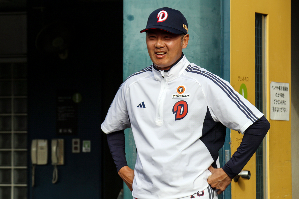 "라떼는 200개씩 던졌다" 김원형 특명! 훈련량은 자비 없다 → 제구 …