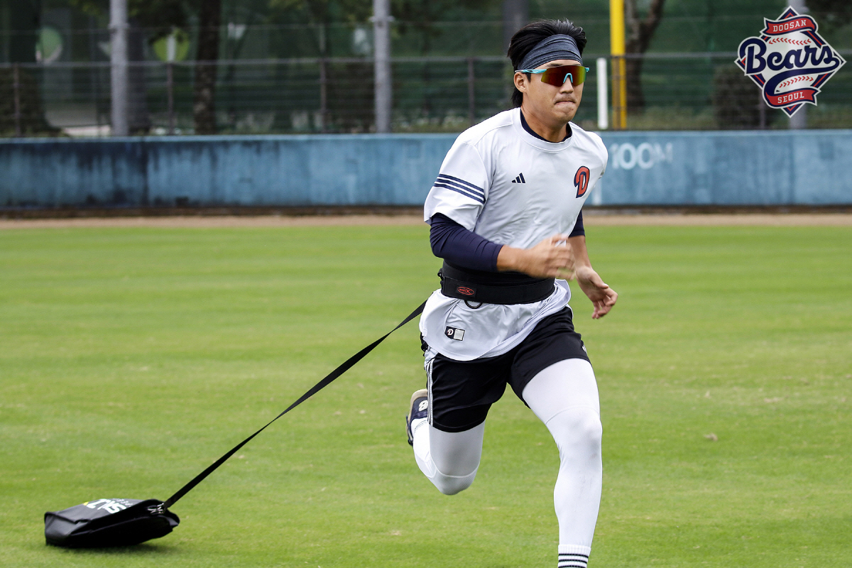 와 이렇게까지 한다고? 해병대 캠프인줄.. 투수들 15kg 모래주머니 러…