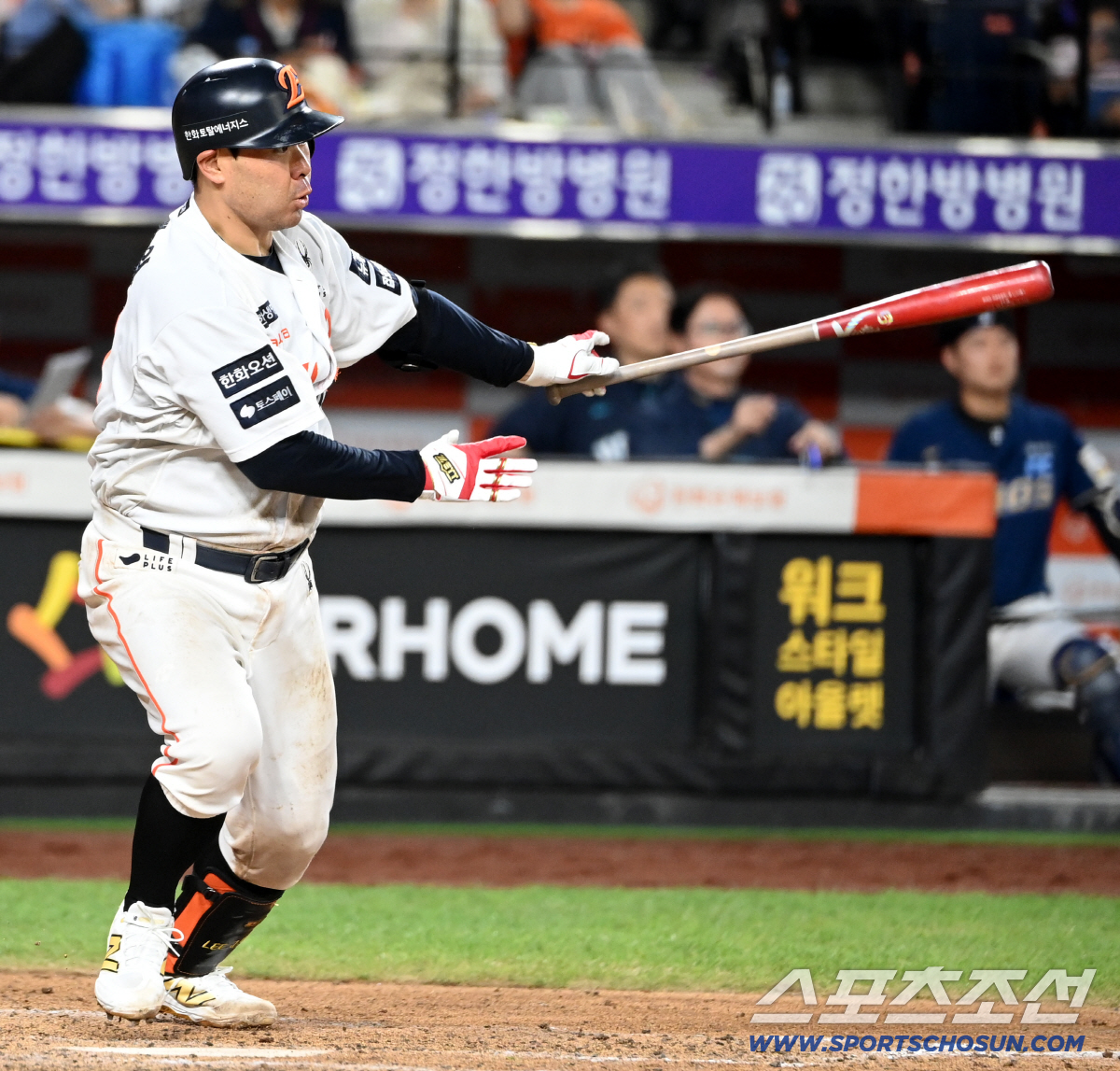 올해도 409⅔이닝 소화했는데…플레잉코치 전격 선임, 왜 "후회없다" 했…